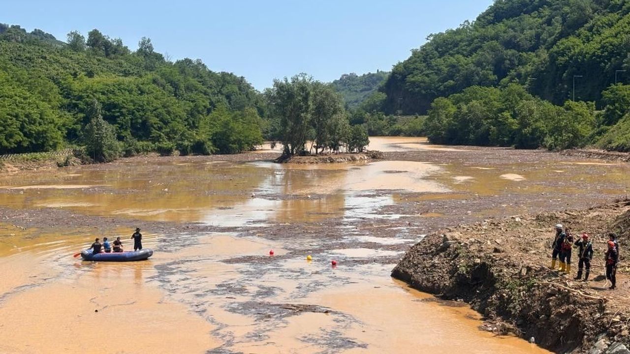Doğu Karadeniz'de Heyelan ve Taşkın Uyarısı