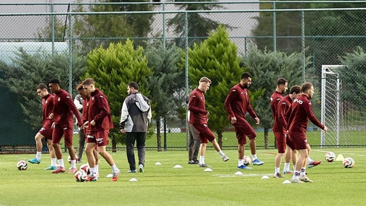 Trabzonspor Rize Deplasmanı İçin Hazırlıklarını Sürdürüyor