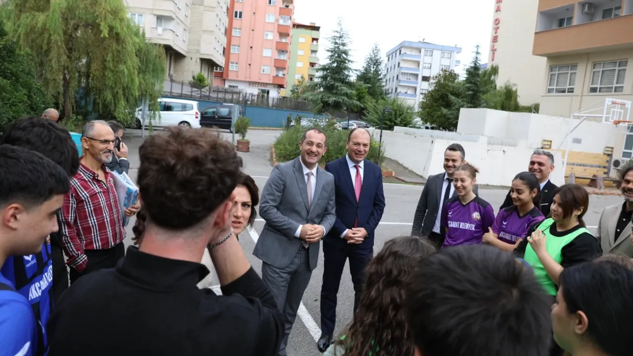 Başkan Ekim’den Gençlere İlham Veren Buluşma