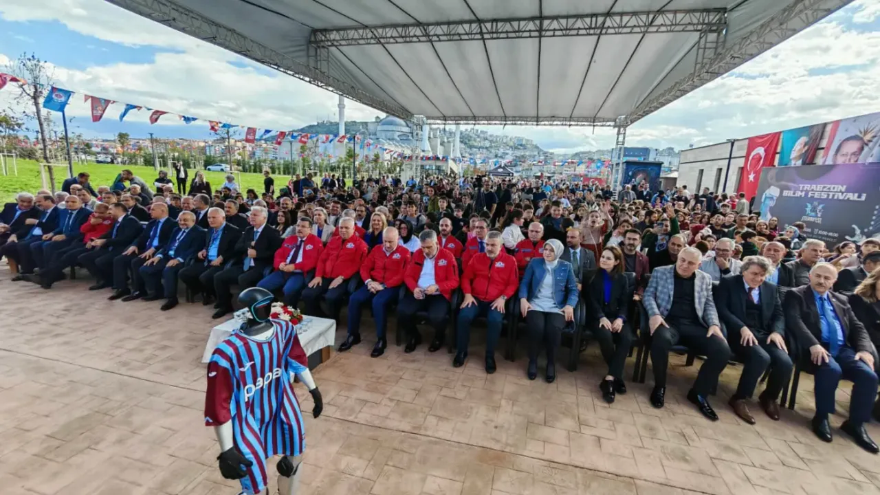 Trabzon Bilim Festivali'nde Türkiye'de Bir İlk Gerçekleşti