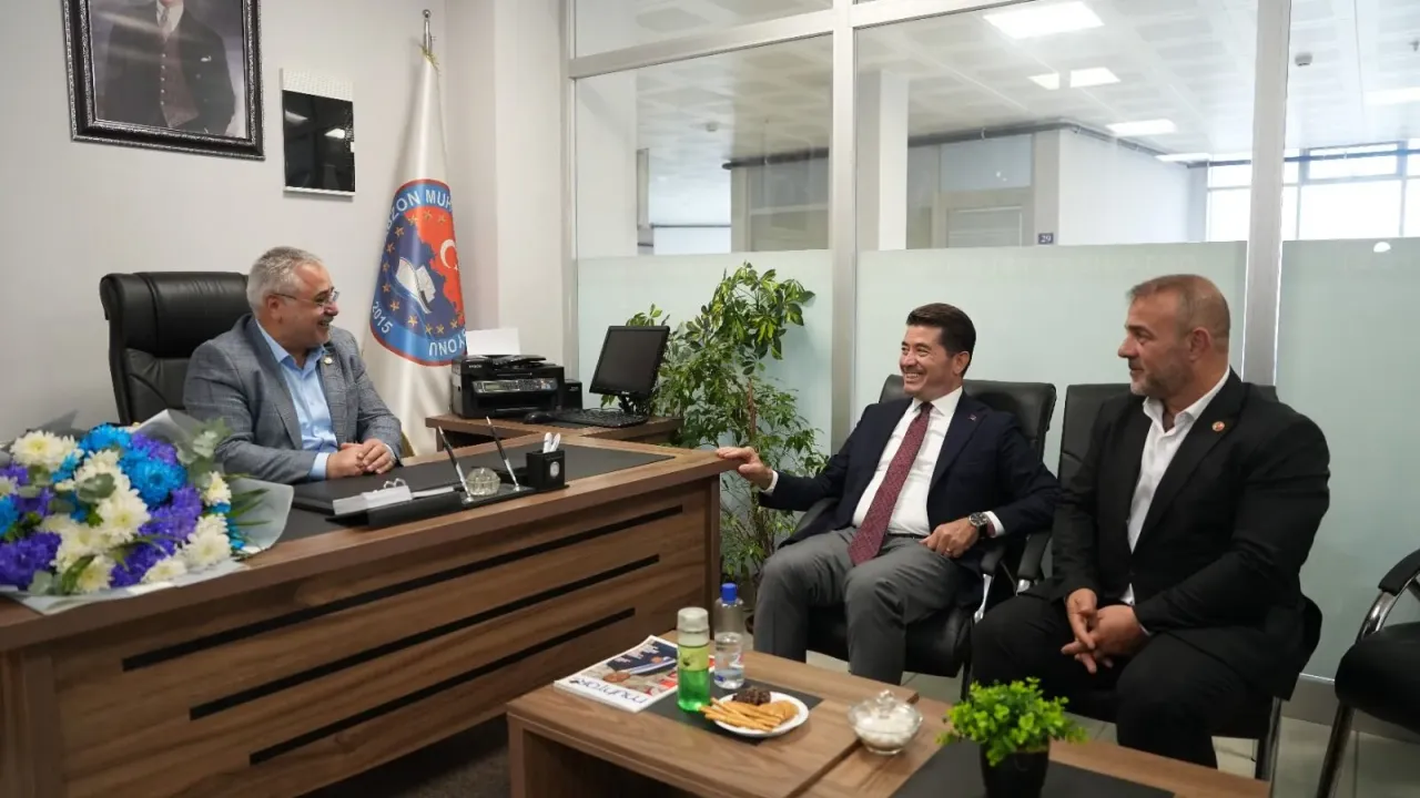 Başkan Kaya’dan Aktürk’e Tebrik Ziyareti