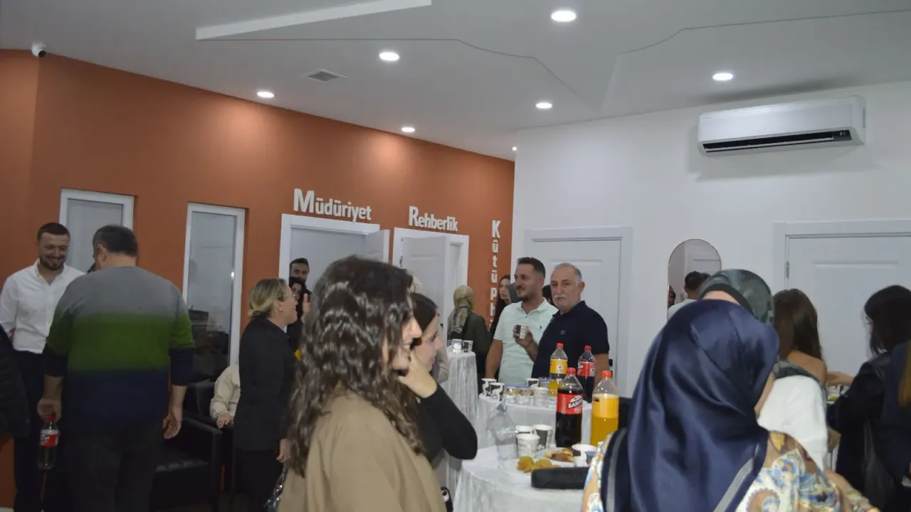 Trabzon’da Erbay Akademi Öğrenci Odaklı Eğitim Modeliyle Dikkat Çekiyor