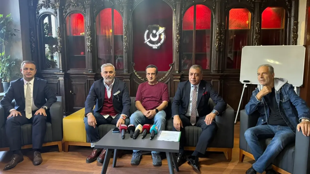 Emir Yuşa Atıcı Anısına Düzenlenen “Efsanelerle Yeniden” Turnuvasının Lansmanı Yapıldı