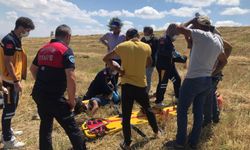 Merzifon'da şarampole devrilen traktörün sürücüsü yaralandı
