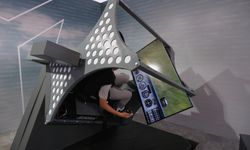 360 derece uçuş simülatörü TEKNOFEST ziyaretçilerinin ayaklarını yerden kesti