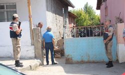 Amasya'da birlikte yaşadığı kişi tarafından silahla vurulan kadın ile oğlu öldü