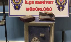 Düzce'de içinde ziynet eşyası bulunan kasayı çalan 2 zanlı tutuklandı