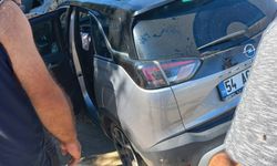 Düzce'de iki otomobilin çarpıştığı kazada 3 kişi yaralandı