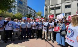 Eğitim-Bir-Sen Samsun Şube Başkanı Yıldız basın açıklaması yaptı