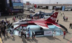 Hürjet ilk uçuş için yere basmaya hazırlanıyor