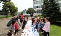 Trabzon Üniversitesi Depremzede Çocuklar için Şenlik Düzenledi