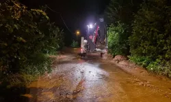 Trabzon'da Sağanak Toprak Kaymasına Sebep Oldu