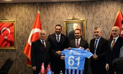 Trabzonspor'a Bakan Ziyareti