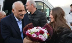 Ameliyat olan Başkan Zorluoğlu'na Trabzon'da karşılama