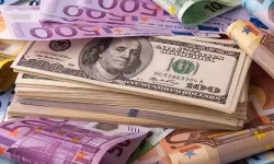 Euro, Dolar Karşısında İki Yılın En Düşük Seviyelerine Yakın