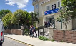 Arnavutköy’de İş Yerine Silahlı Saldırı: 18 Yaşından Küçük Şüpheliler Otelde Yakalandı