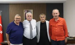Şenol Güneş’ten Sebatspor’a Ziyaret: Yeni Sezonda Başarı Dilekleri