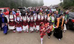 Asırlık Yayla Göçü Gelenekle Yaşatılıyor: Akçaabat’ta Renkli Şenlik