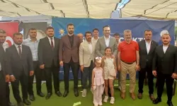 "Söz Gençlikte" Programı Trabzon'da Gemi Turu ile Başladı