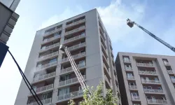 Bağcılar’da 12 Katlı Binada Yangın: İki Kişi Dumandan Etkilendi