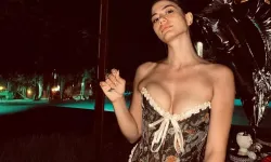 Demet Özdemir’in Davet Stili Sosyal Medyada Gündem Oldu