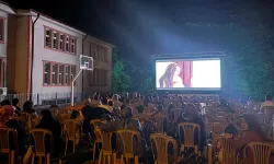 Trabzon’da Yazlık Sinema Günleri Devam Ediyor