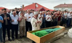 Trabzon’da Kadın Cinayeti: Sinem Topaloğlu Gözyaşlarıyla Uğurlandı