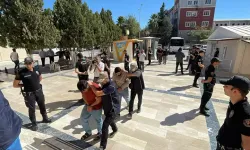 Şanlıurfa'da 10 DEAŞ Şüphelisi Tutuklandı