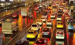 İstanbul’da Trafik Yoğunluğu Yüzde 76’ya Ulaştı