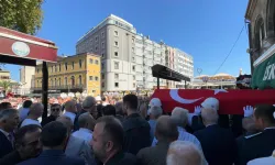 Trabzon’un Eski Belediye Başkanı Hasan Melek Son Yolculuğuna Uğurlandı