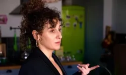 Veliaht’ın Derya’sı Hazal Türesan Kimdir, Kaç Yaşındadır ve Hangi Dizilerde Rol Aldı?
