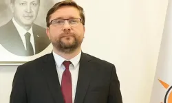 AK Parti İstanbul’da 3 İlçe Başkanını Görevden Aldı