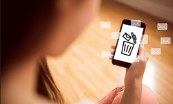 Başka Bir Telefondan Silinen Metin Mesajlarını 4 Kolay Yöntemle Nasıl Göreceğinizi Öğrenin