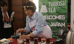 Rize’de Türk Çayı Japon Misafirleriyle Demlendi: Ustalar Yarıştı