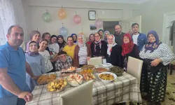 Trabzon’da 95 Yaşındaki Hacı Hasan Baş’a Ailesinden Anlamlı Doğum Günü Sürprizi