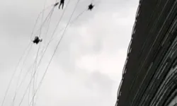 Ümraniye’de Fırtına Gökdelen Temizleyen İşçileri Zorladı