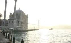 İstanbul Boğazı Sabah Saatlerinde Yoğun Sise Büründü