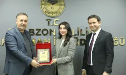 Yasemin Demir’e Trabzon’da Plaketli Uğurlama