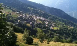 Bu Köye Taşınanlara 1 Milyon Liraya Yakın Destek