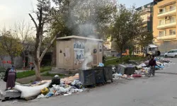 İzmir Buca’da Çöp Dağları Vatandaşı Çileden Çıkarıyor