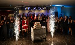 İmperial Ailesi Geleneksel Yıl Sonu Yemeğinde Buluştu