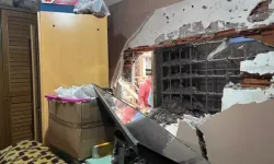 İzmit’te İnşaat Çalışması Evin Duvarını Yıktı