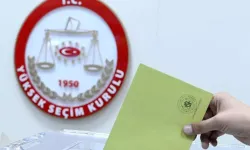 Anayasa Mahkemesi İki Partinin Kapatılmasına Karar Verdi