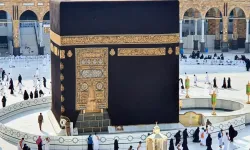 Suudi Arabistan Kabe’de Çekimi Yasakladı