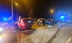 Rize Fındıklı’da İki Otomobil Çarpıştı: 5 Yaralı
