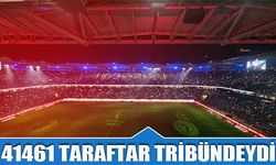 Papara Park Doldu, Taraftar Derbide Takımını Taşıdı