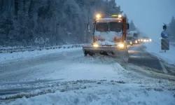 Bolu Dağı’nda Kar Etkili, Ana Ulaşım Hatlarında Önlem