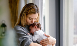 Doğum İzni Tüm Çalışanlar İçin 24 Haftaya Çıkarılıyor