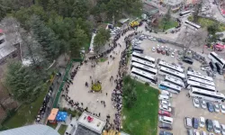 Uludağ Teleferiğinde Hafta Sonu Yoğunluğu Artıyor