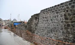 Pazarkapı’daki Tarihi Surlar Arkeopark Müzesine Dönüşüyor